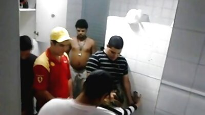 Гнучка падчерка бризкає з русские порно фільми його великого члена